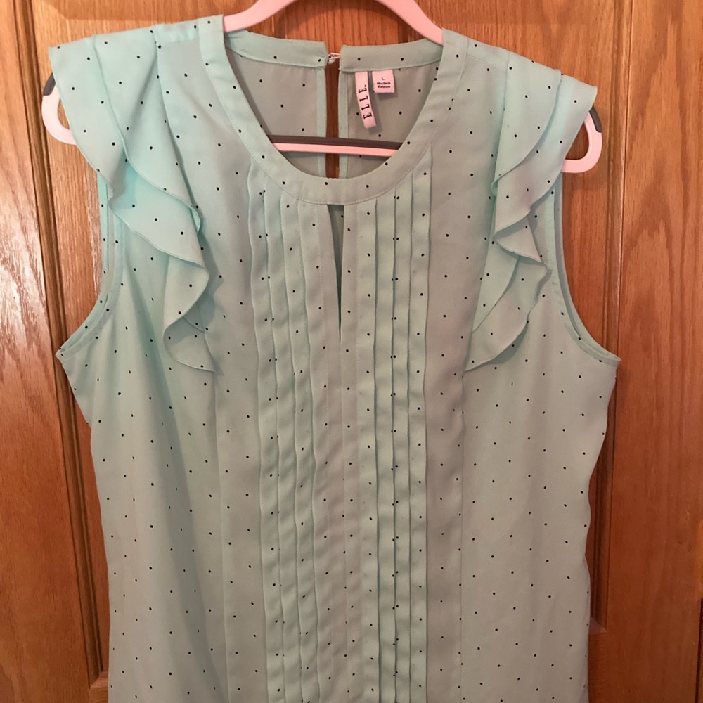 Elle women’s mint green and polka dot blouse